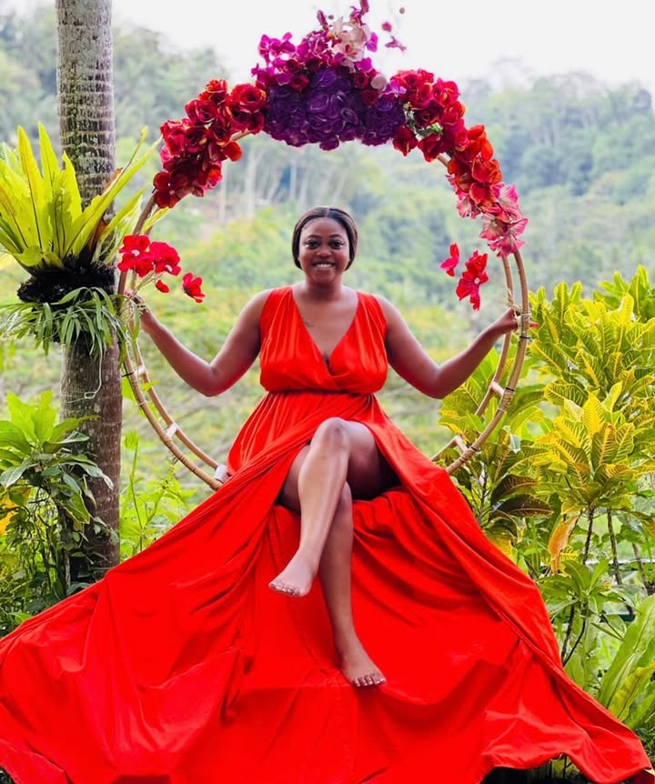 Divine Travel Agency