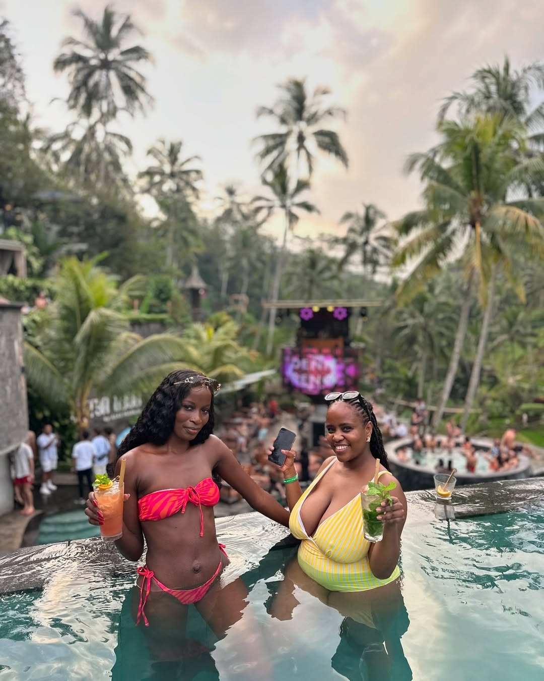 Divine Travel Agency