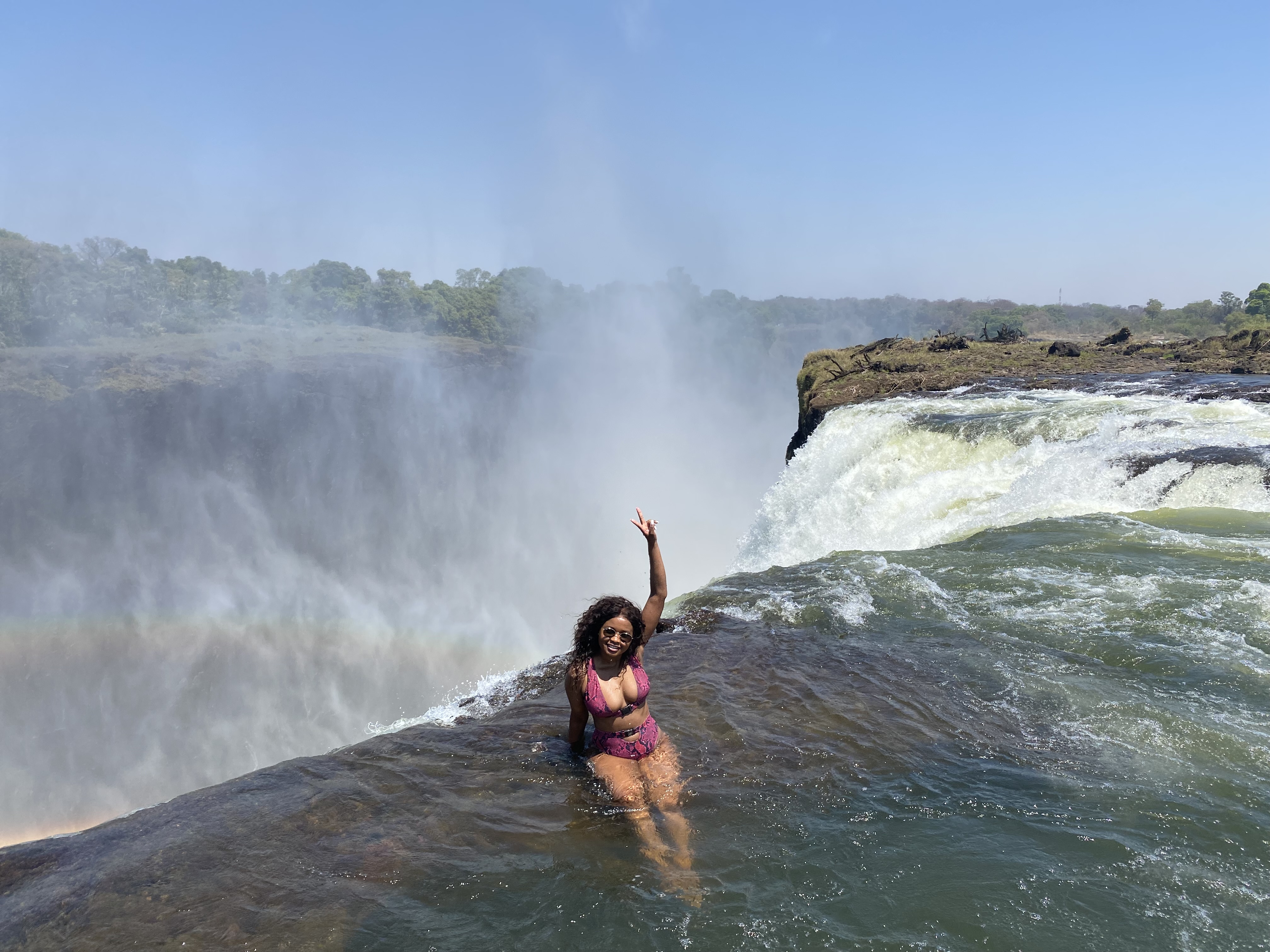 Divine Travel Agency