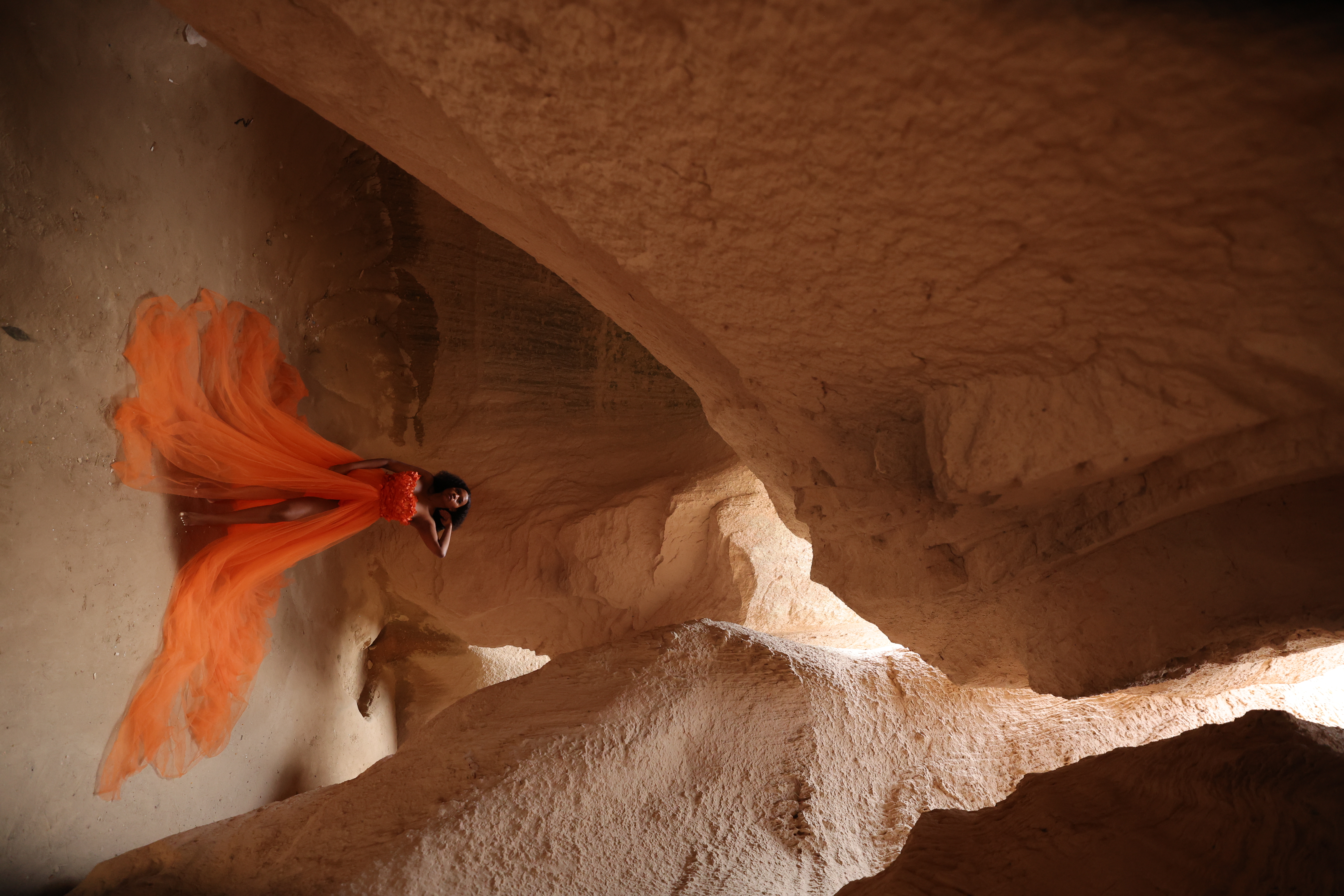 Divine Travel Agency